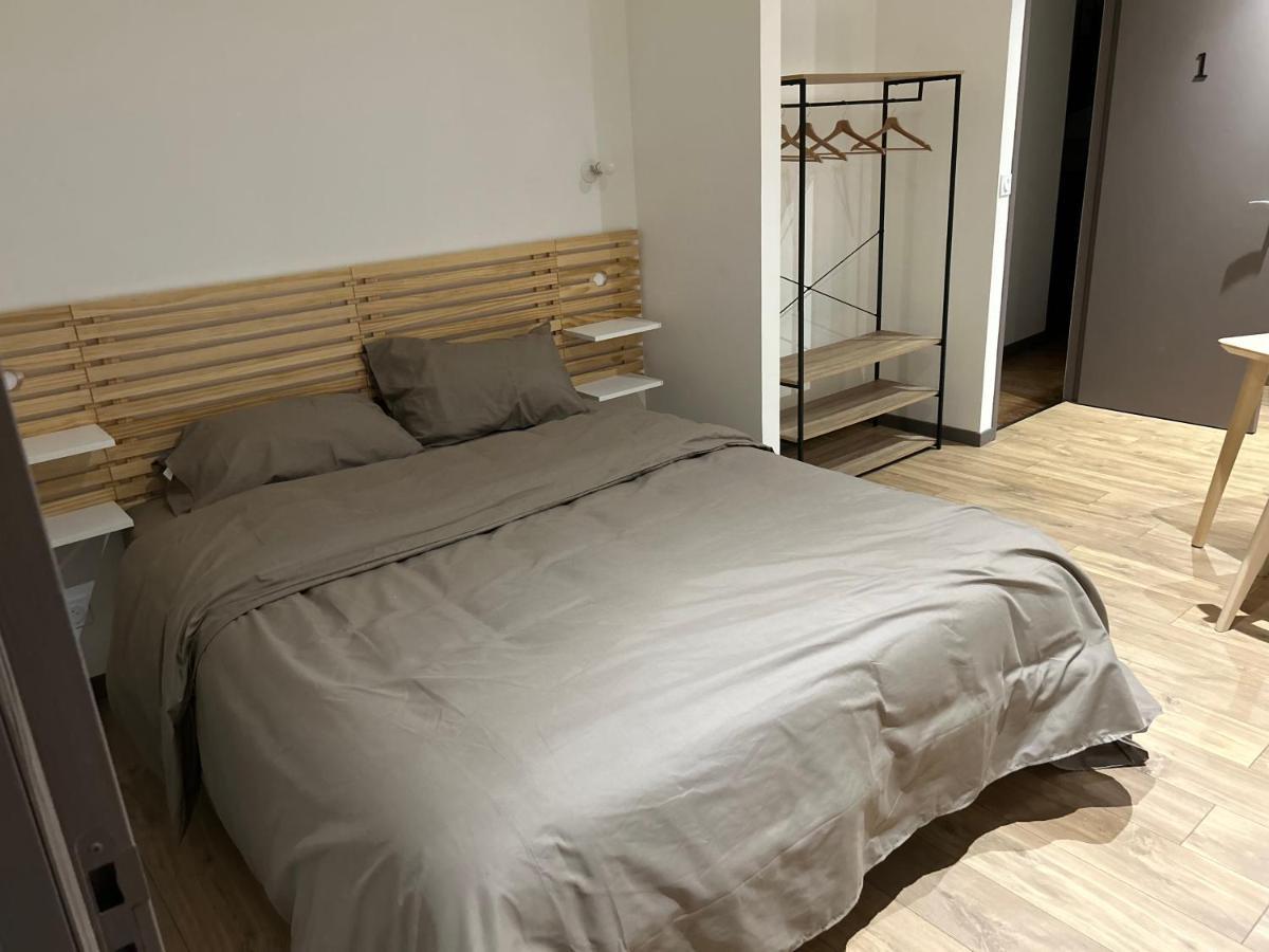La Cigogne Aparthotel Panissieres Ngoại thất bức ảnh